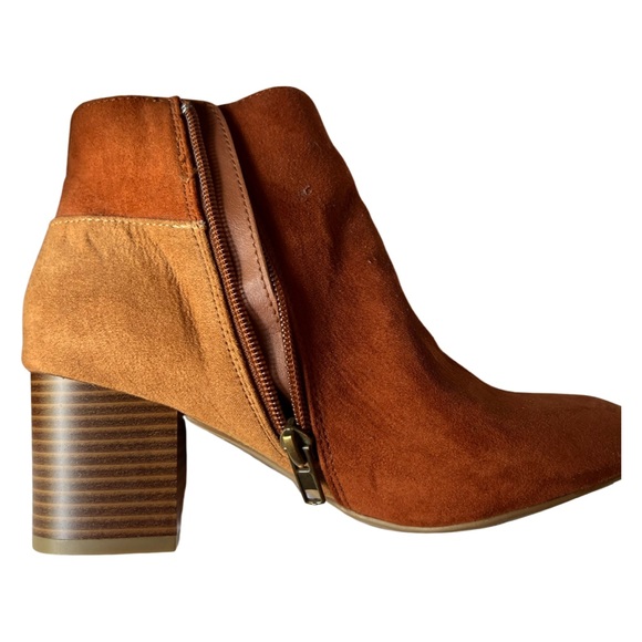 Stitch Fix Mia stacked heel bootie, size 6, never worn - excellent condition. - Picture 7 of 9